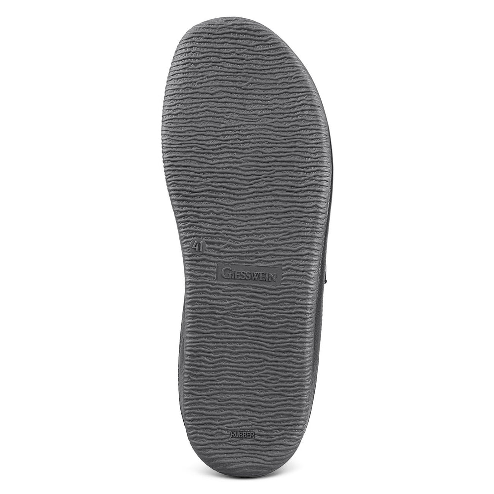 Giesswein Manta - Schwarz