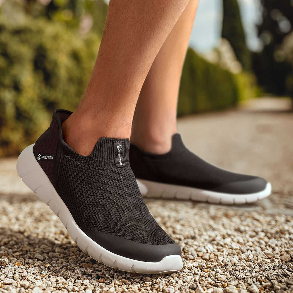 Giesswein Slip-On Pro - Schwarz