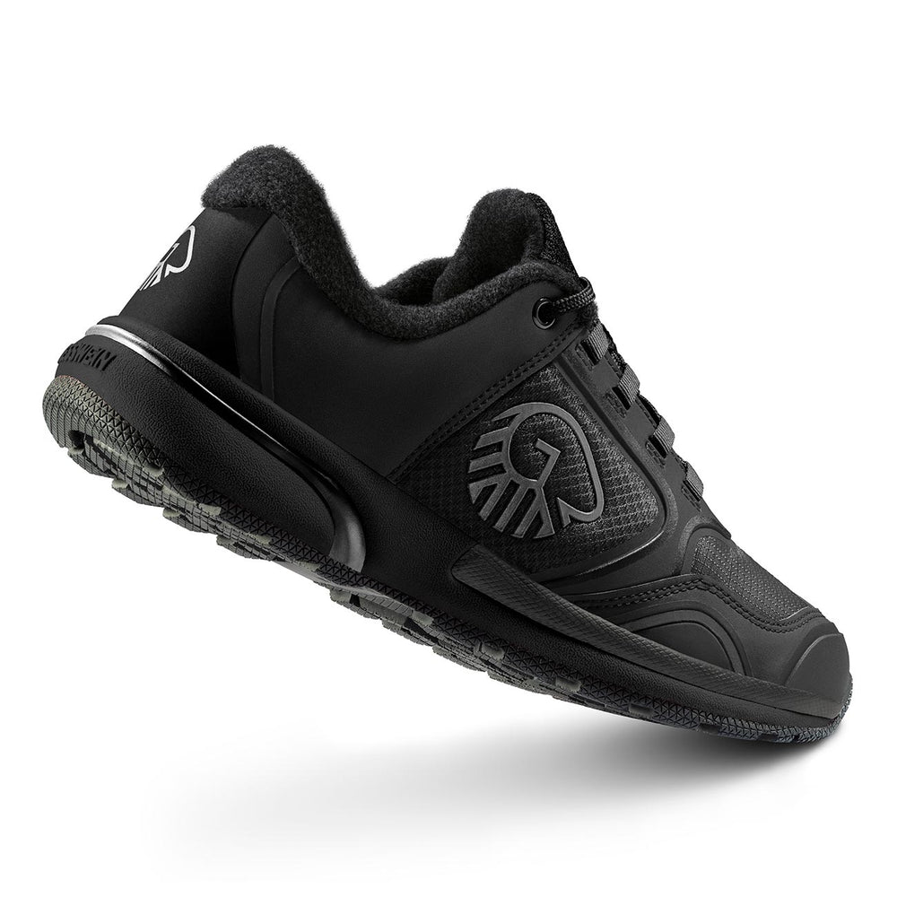 Giesswein Wool Cross X - Solid Black