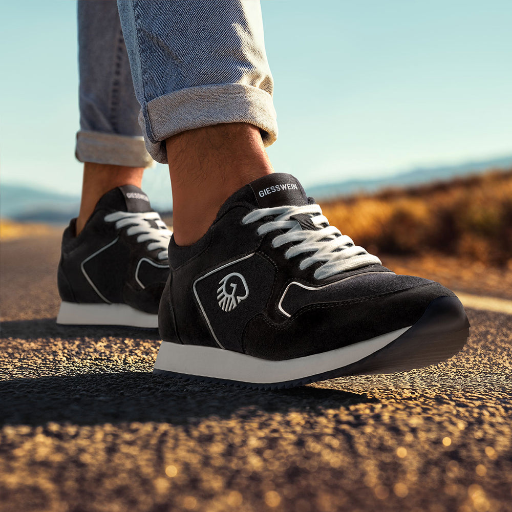 Giesswein Retro Runner - Schwarz