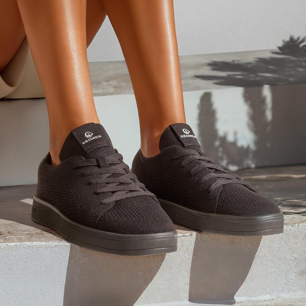 Giesswein Wool Sneaker - Solid Black